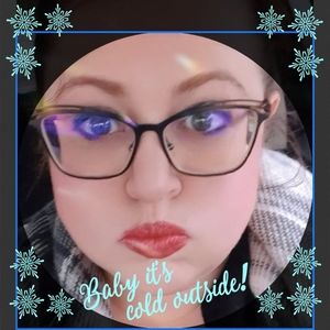 Meet your Posher, Danelle